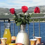 Romantic Donje Celo