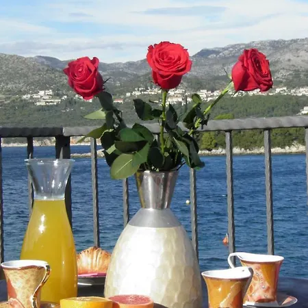 Romantic Donje Celo