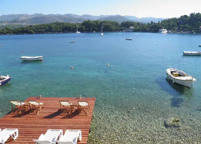 Apartment Romantic Donje Celo