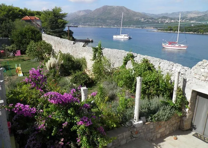 Apartment Romantic Donje Celo